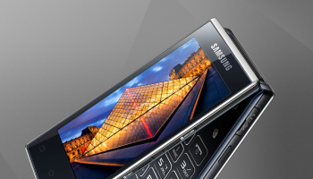 samsung SM-G9198 clamshell smartphone